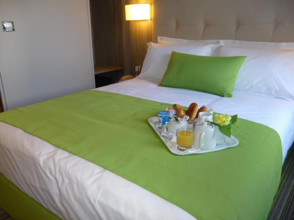Hotel Floridor Etoile Aulnay-sous-Bois Bilik gambar